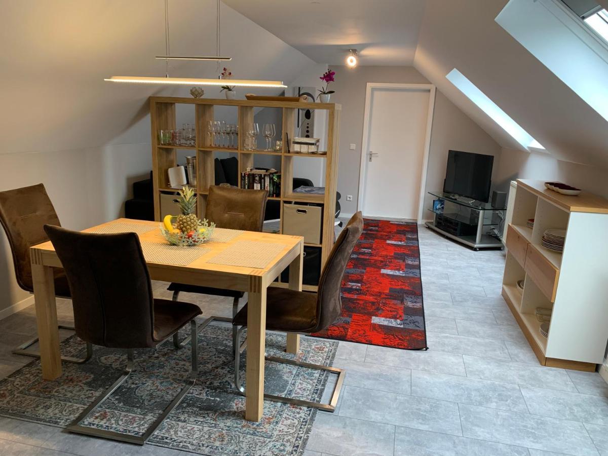 Ferienwohnung Sunny - Moderne Ferienwohnung Im Gruenen In Saarbruecken-West Exteriér fotografie